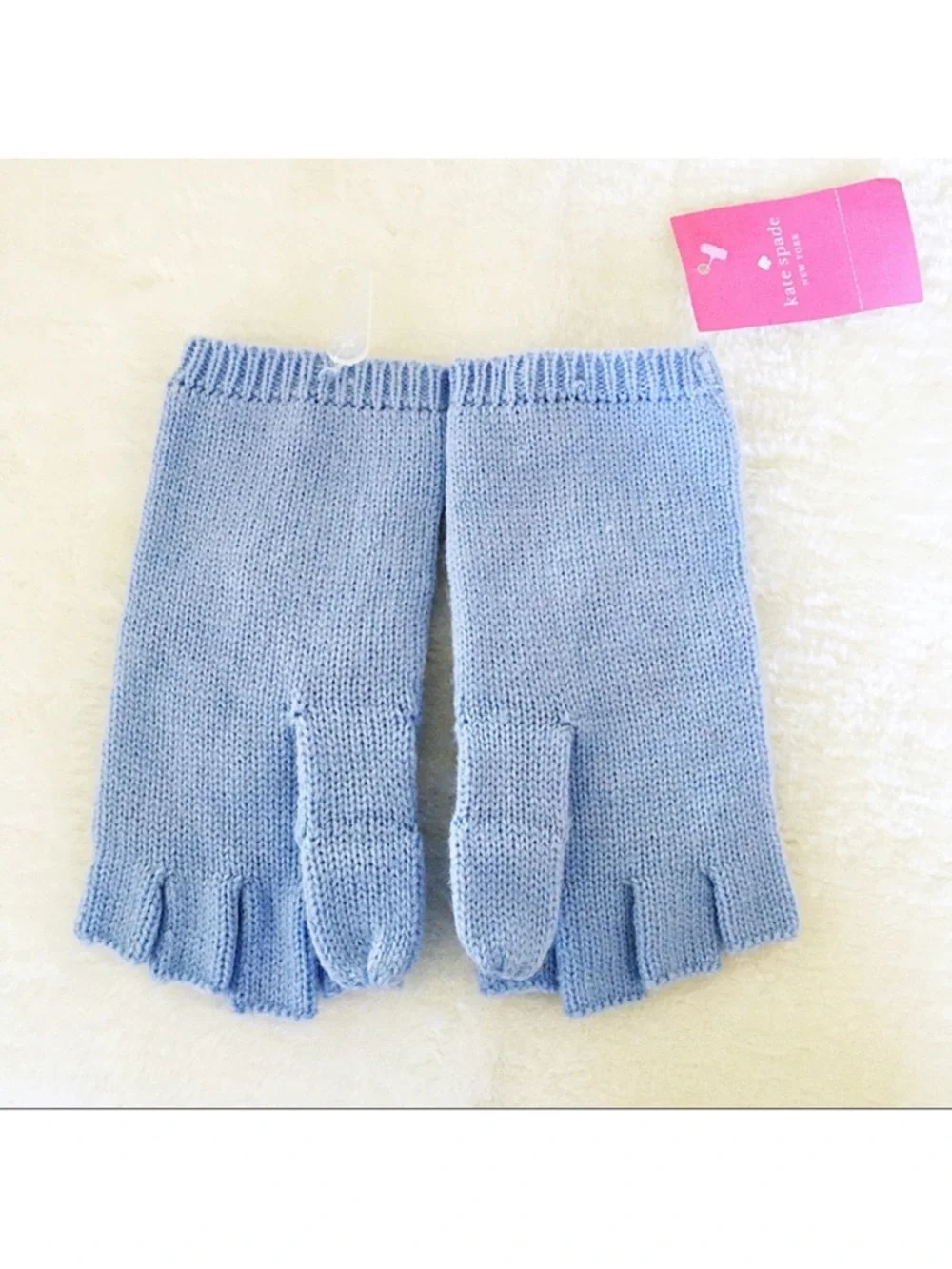 Kate Spade Pearl Ocean Fog Blue Convertible Pop-Top / Fingerless Gloves